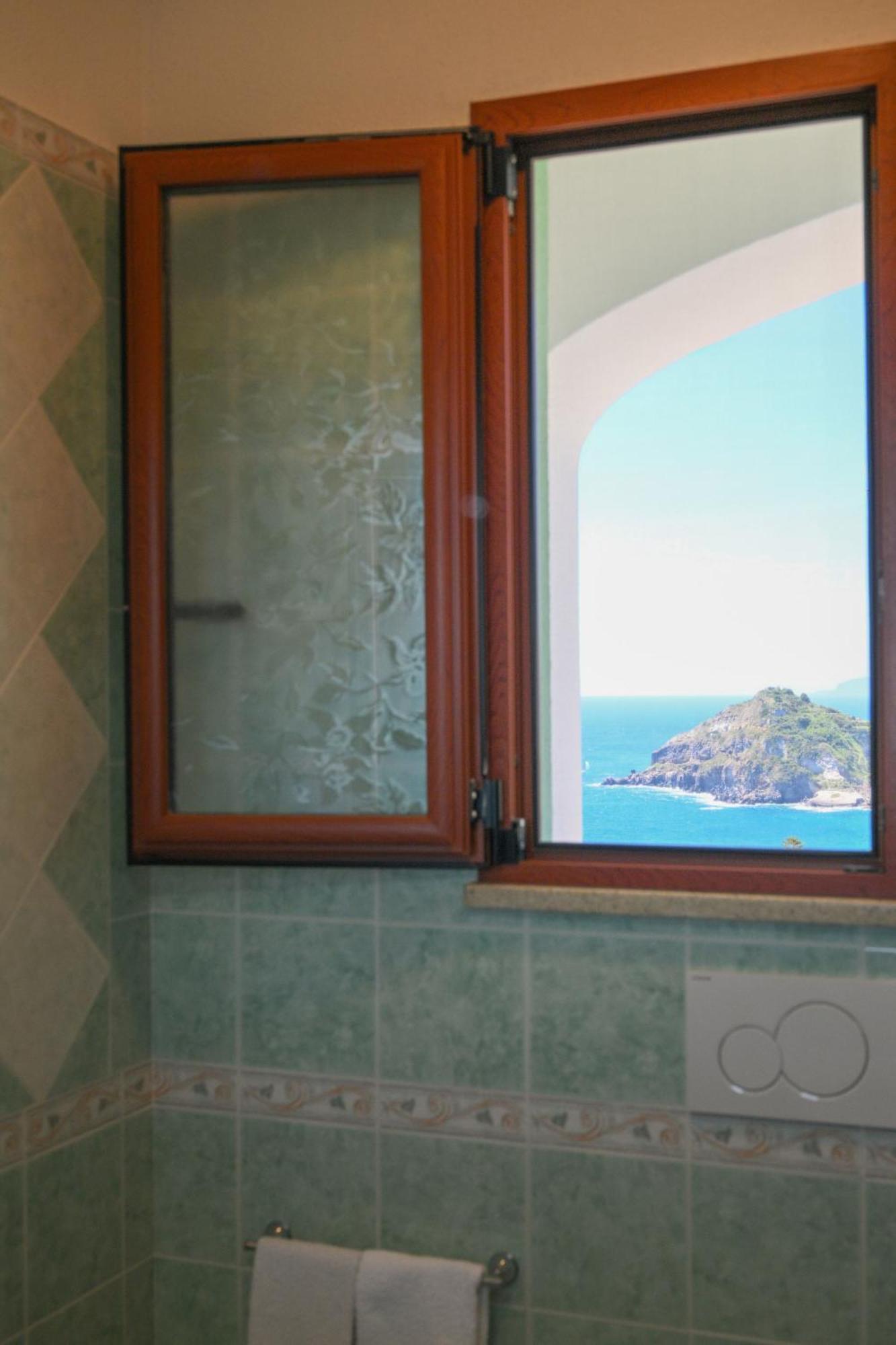 Villa Eleonora, Un Angolo Di Paradiso Ad Ischia Sant'Angelo  Habitación foto